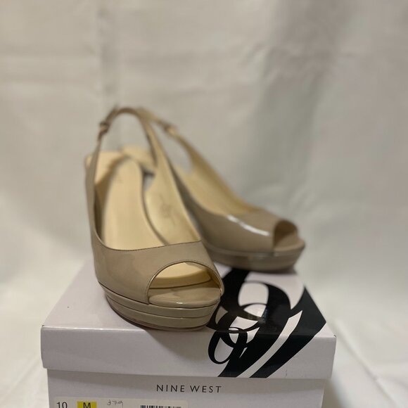 Nine West Womens Open-Toe Pump, 4-inch heel, Taupe, 10M - Picture 2 of 5